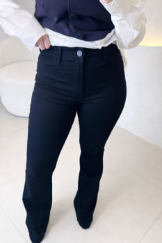 Calça Flare- Preta