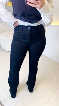 Calça Flare- Preta