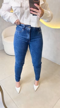 Calça Skinny- Marmorizada/Escura